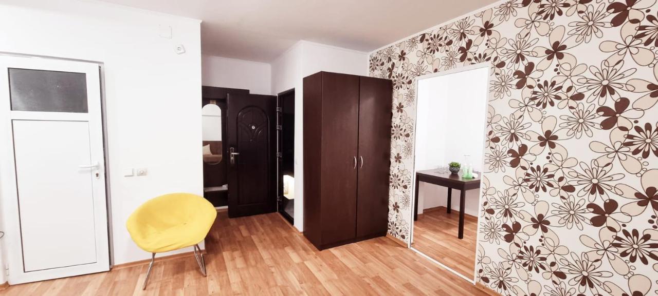 Apartamente Elegante In Regim Hotelier Iasi Exterior photo